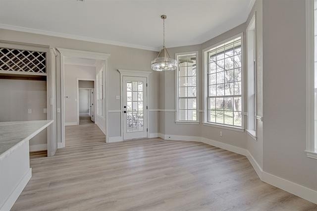 125 Devon Court - Photo 8