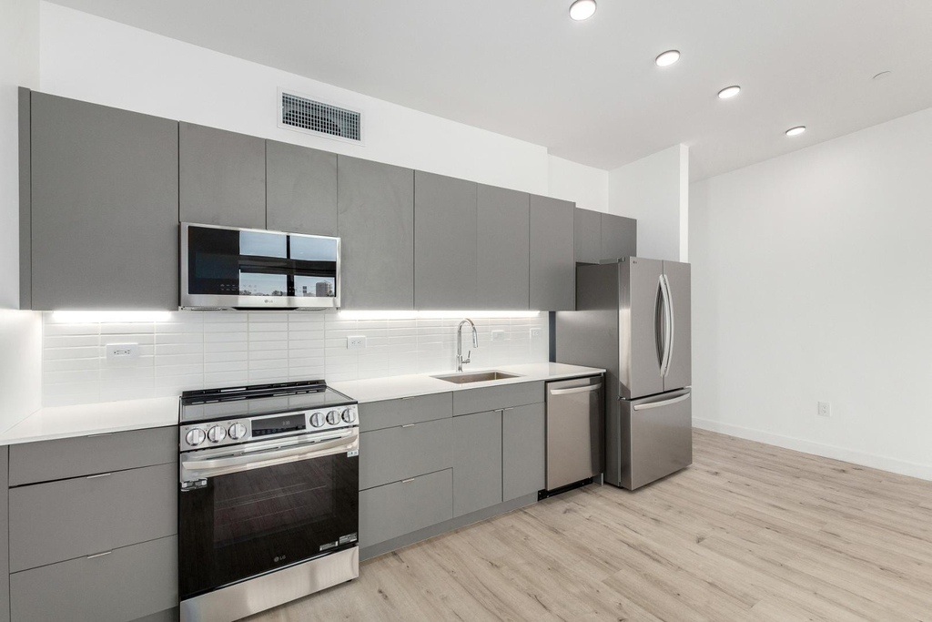 531 E Willetta Street - Photo 6
