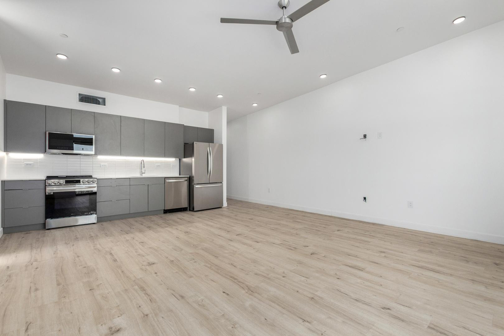531 E Willetta Street - Photo 7