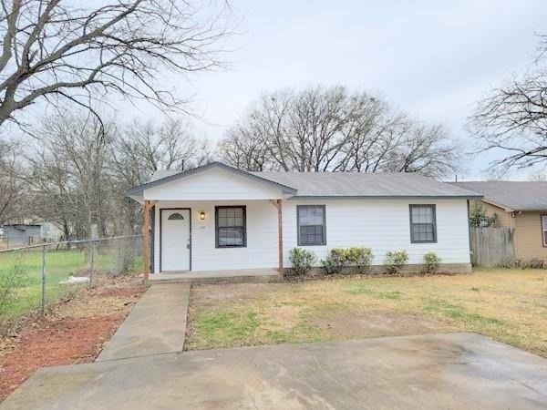 114 Opal Street - Photo 0
