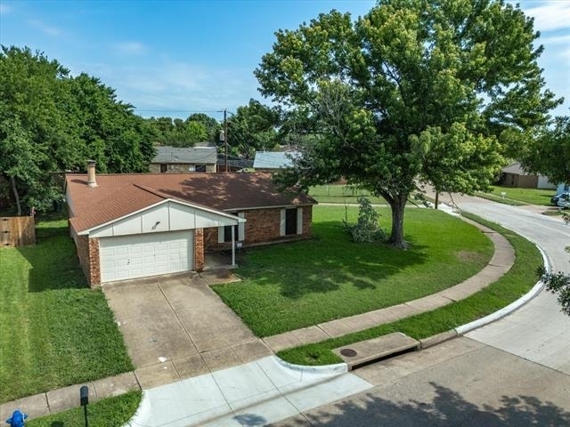 10217 Ironwood Lane - Photo 2