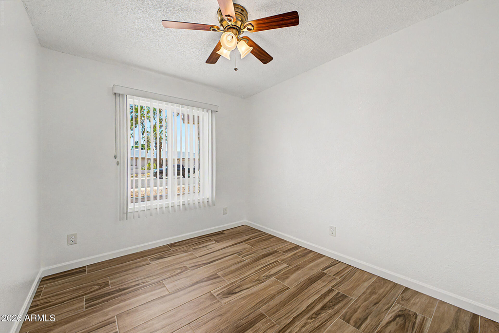 20601 N 33rd Avenue - Photo 18