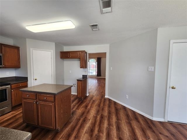 1225 Lake Haven Drive - Photo 4