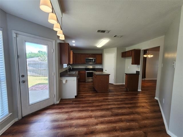 1225 Lake Haven Drive - Photo 5