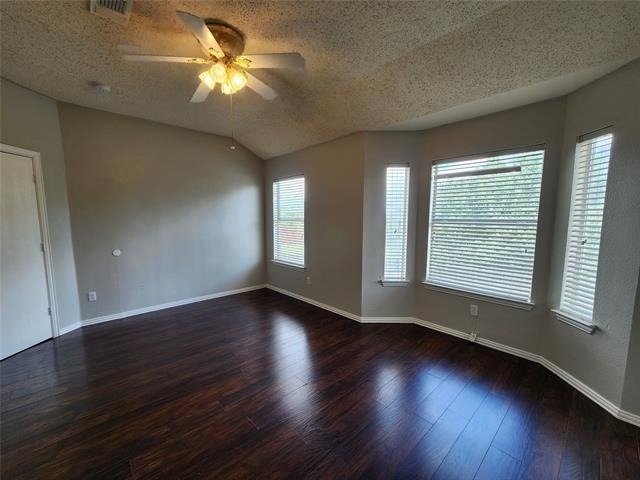 1225 Lake Haven Drive - Photo 10
