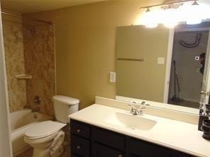 12824 Midway Road - Photo 9