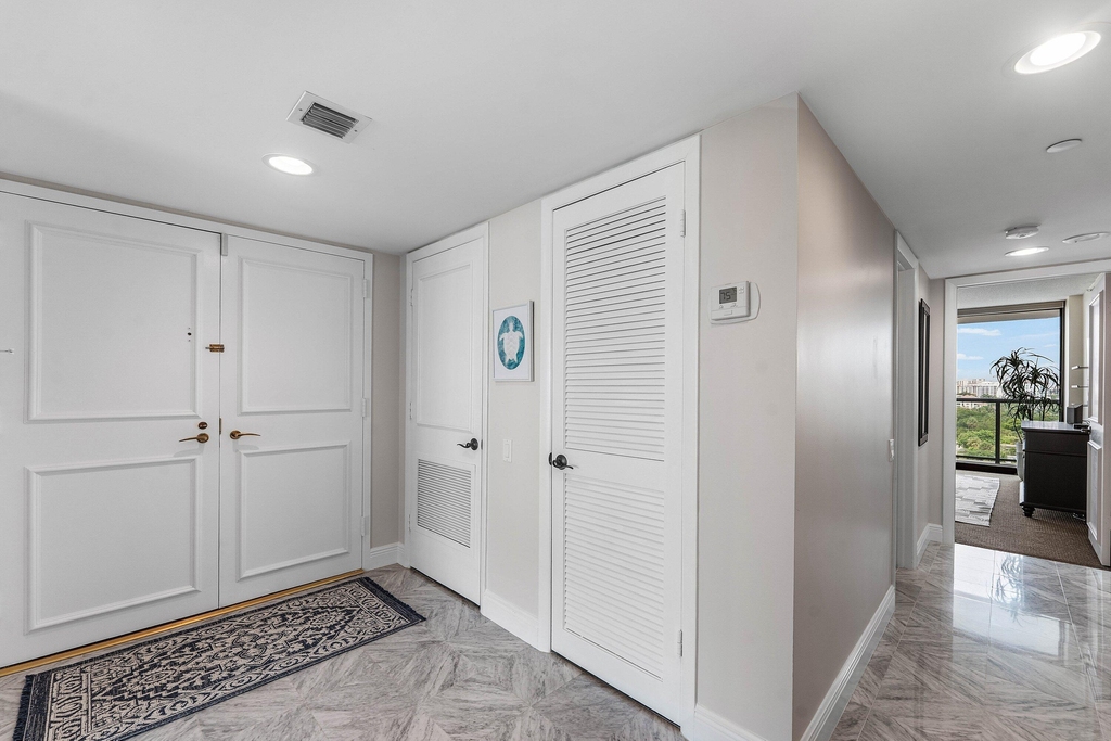 250 S Ocean Boulevard - Photo 4