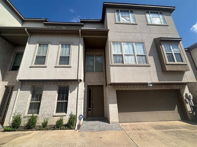 4116 N Hall Street - Photo 0