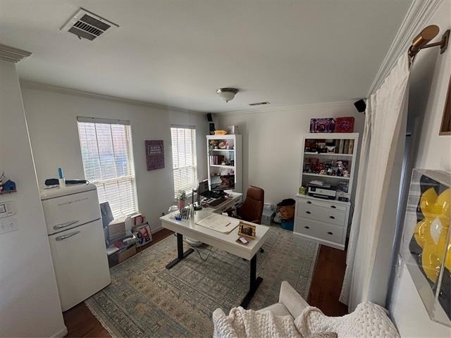4116 N Hall Street - Photo 1