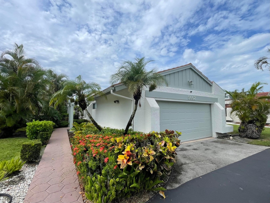 5662 Ainsley Court - Photo 1