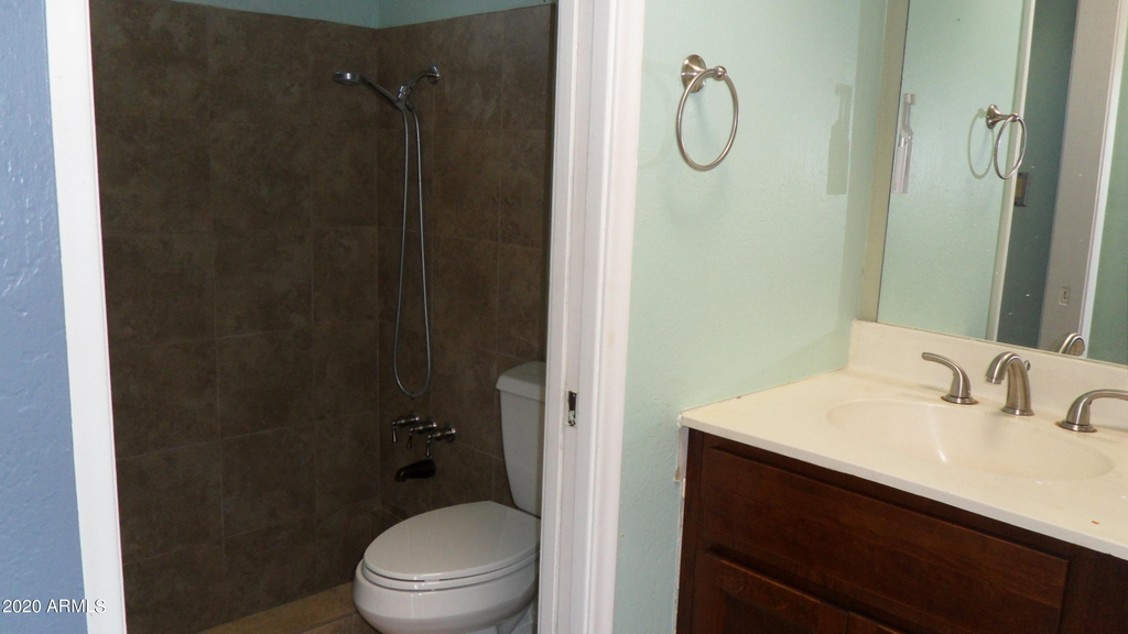 6935 E Hearn Road - Photo 8
