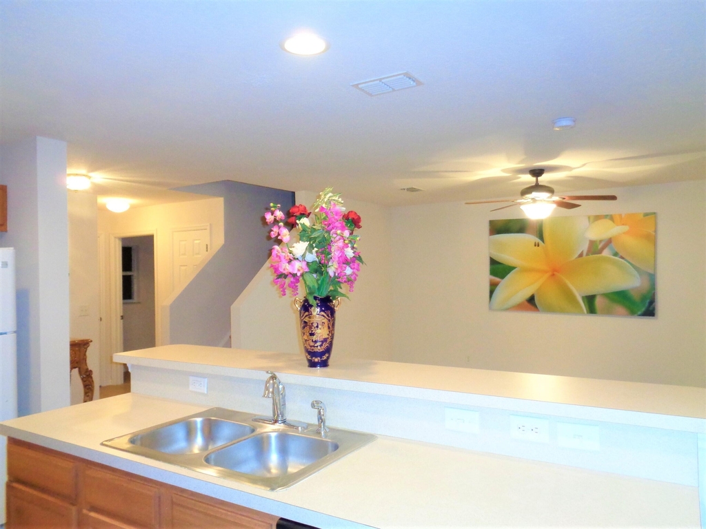 1636 Pointe West Way - Photo 14