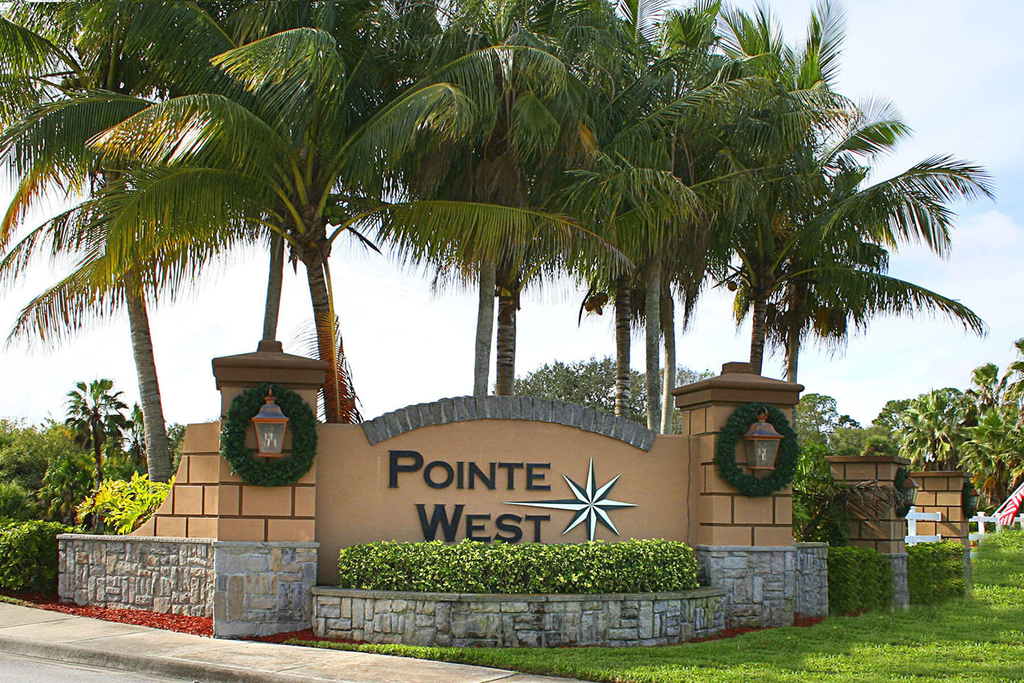 1636 Pointe West Way - Photo 33