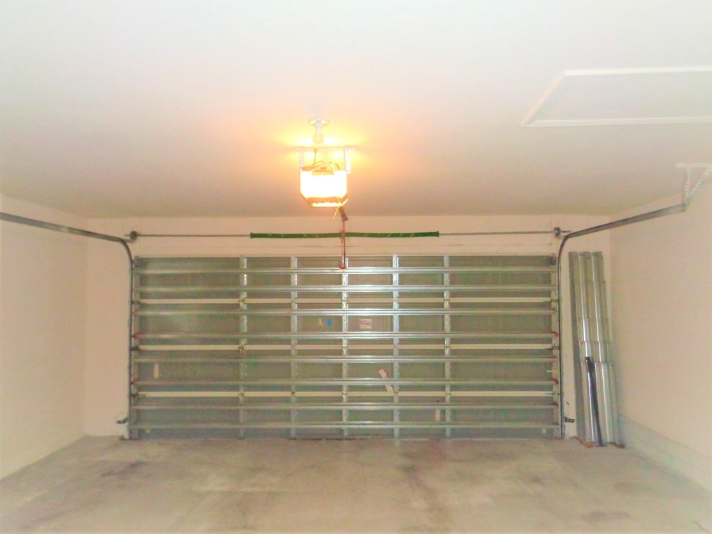 1636 Pointe West Way - Photo 31