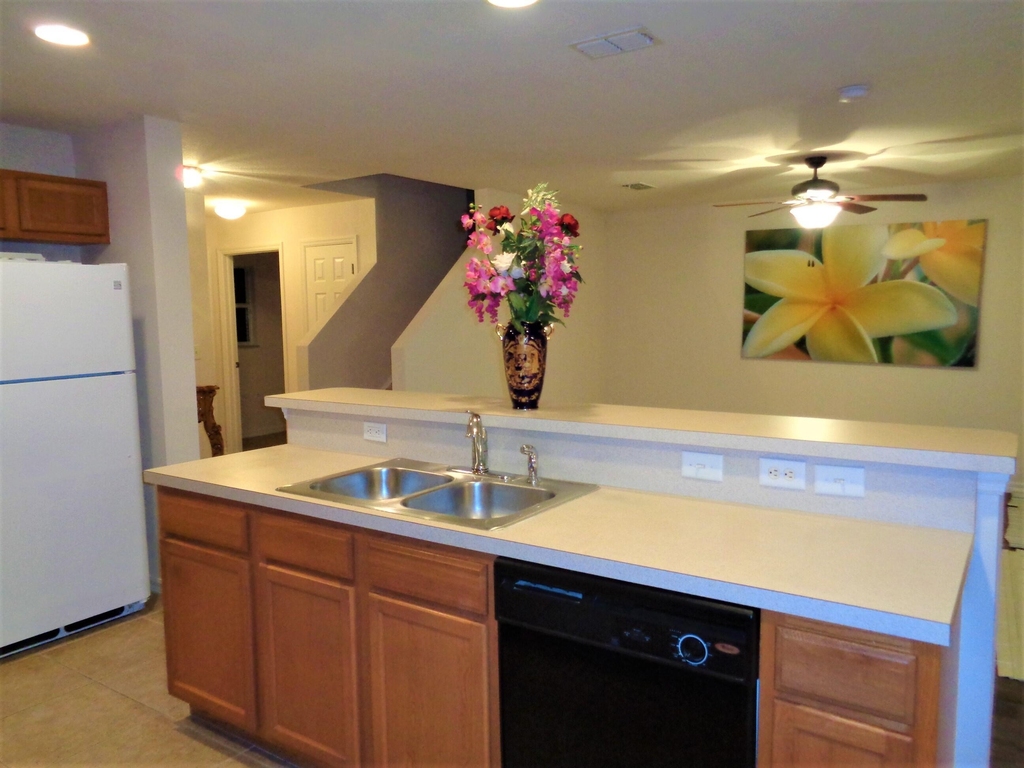 1636 Pointe West Way - Photo 11