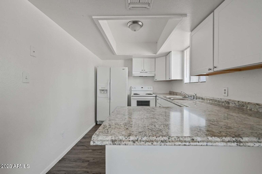 717 E Roeser Road - Photo 6