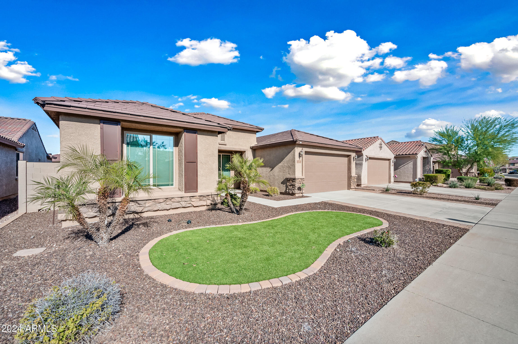 10764 W Prickly Pear Trail - Photo 0