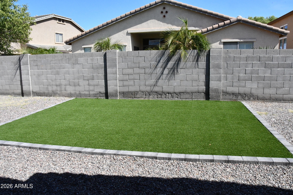 8787 W Gardenia Avenue - Photo 24