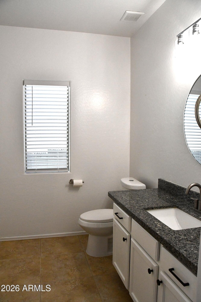 8787 W Gardenia Avenue - Photo 5