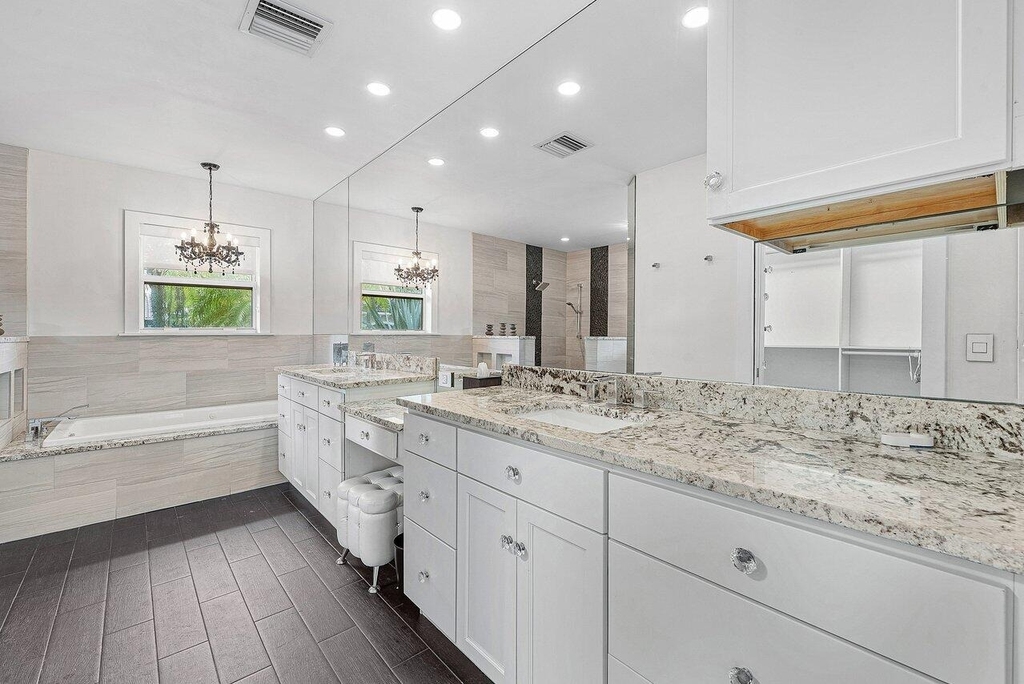 855 Berkeley Street - Photo 22