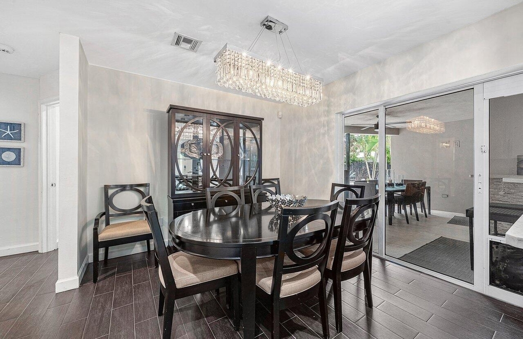 855 Berkeley Street - Photo 13