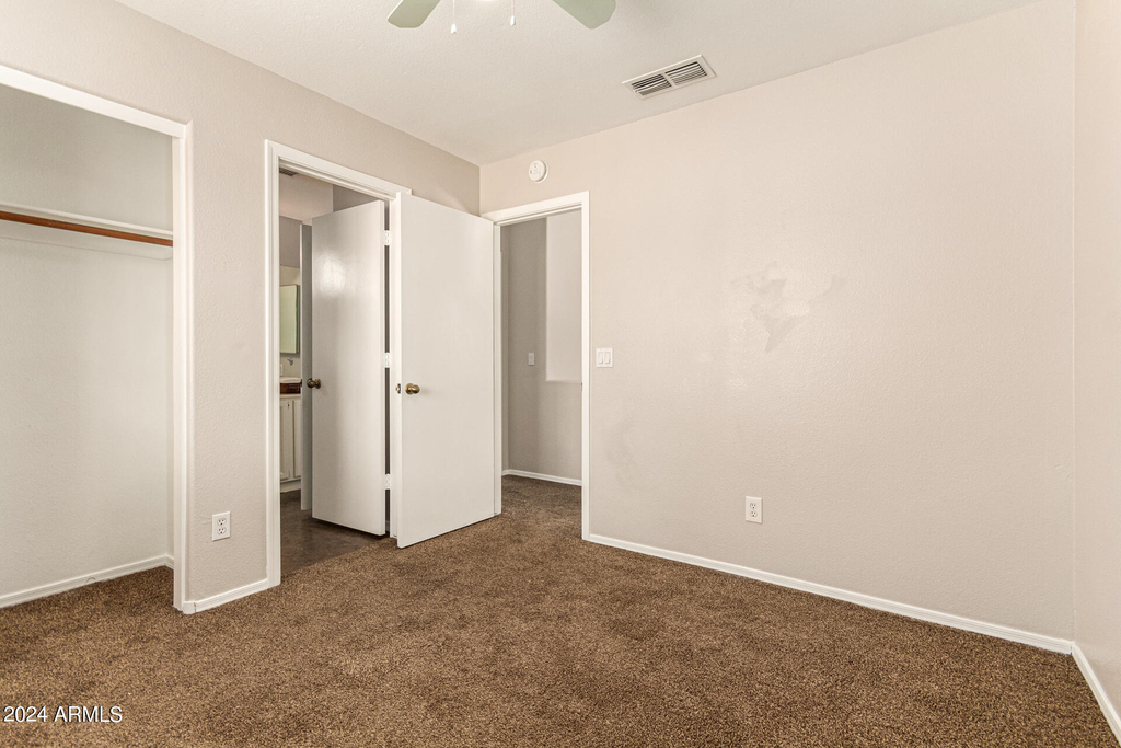 3223 E Poinsettia Drive - Photo 25