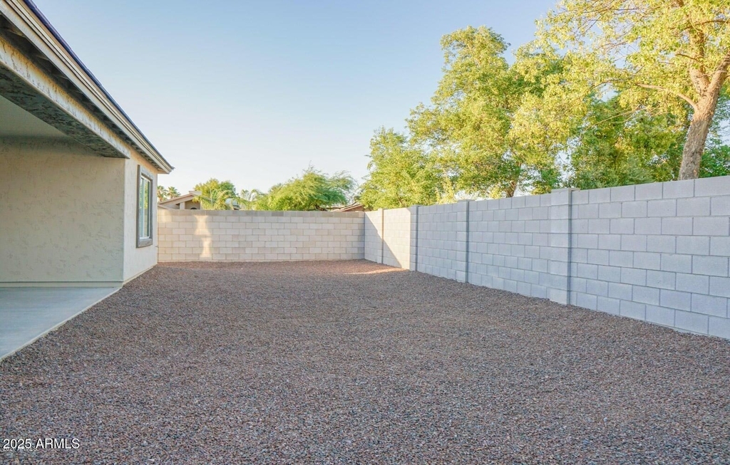 16029 N 65th Avenue - Photo 12