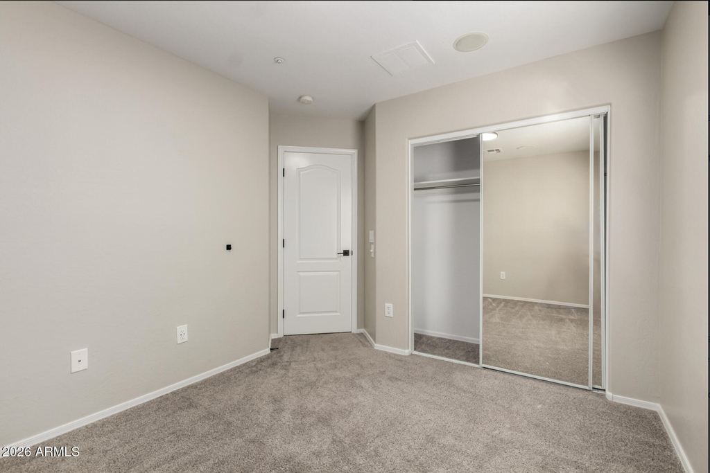 2639 S Harmony Avenue - Photo 17