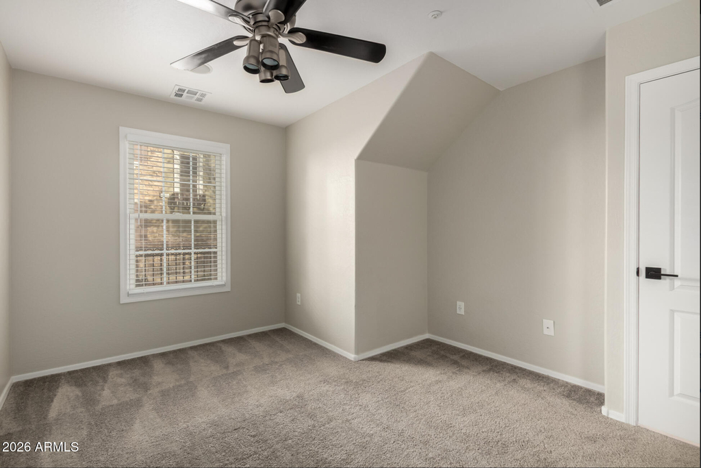 2639 S Harmony Avenue - Photo 3