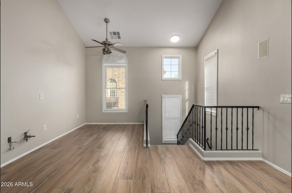2639 S Harmony Avenue - Photo 11
