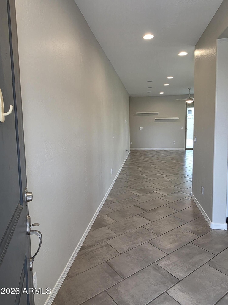 1941 W Stagecoach Street - Photo 3