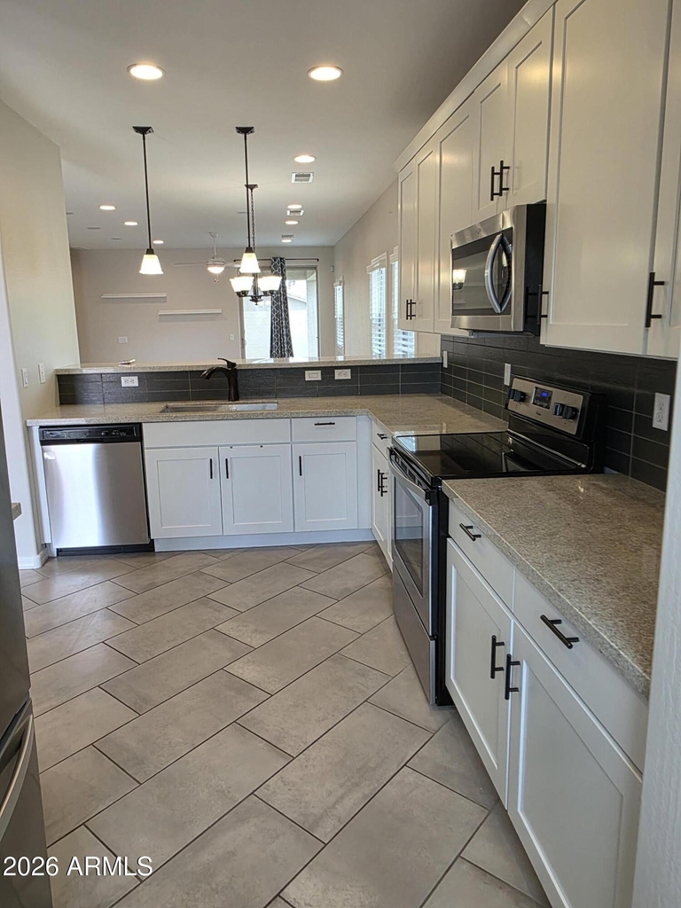 1941 W Stagecoach Street - Photo 8