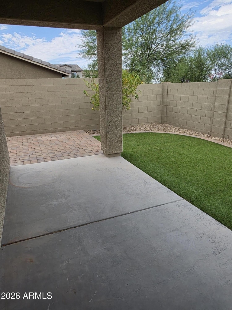 1941 W Stagecoach Street - Photo 40