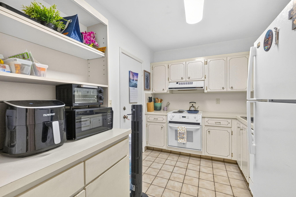 400 S Cypress Road - Photo 7