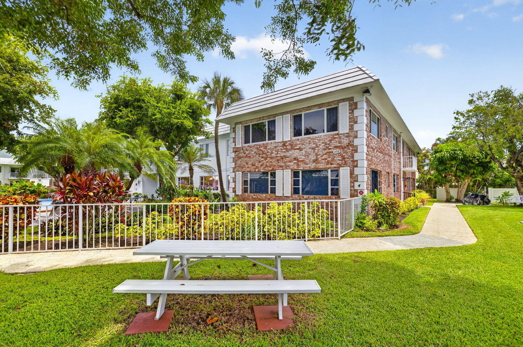 400 S Cypress Road - Photo 23