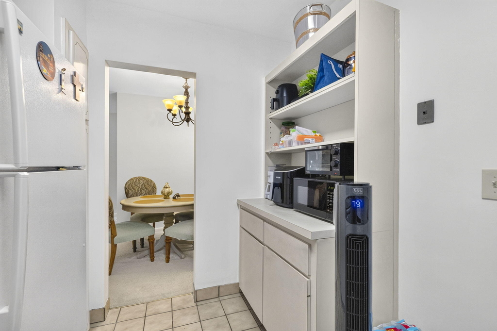 400 S Cypress Road - Photo 10