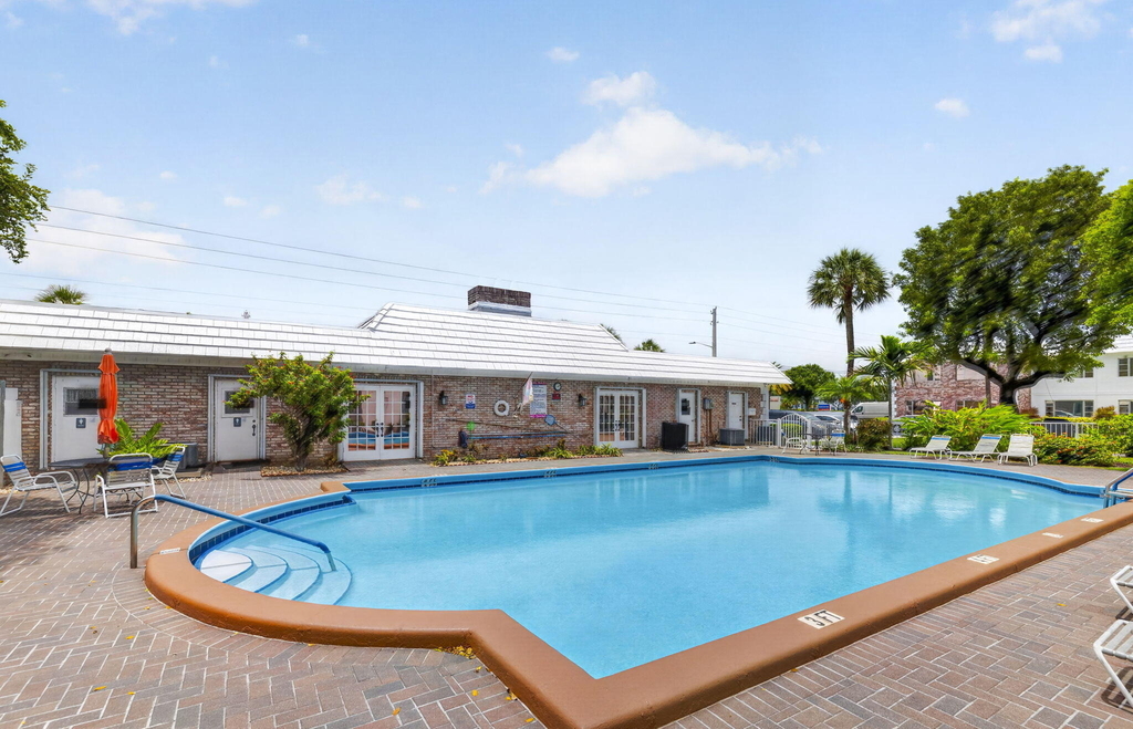 400 S Cypress Road - Photo 18