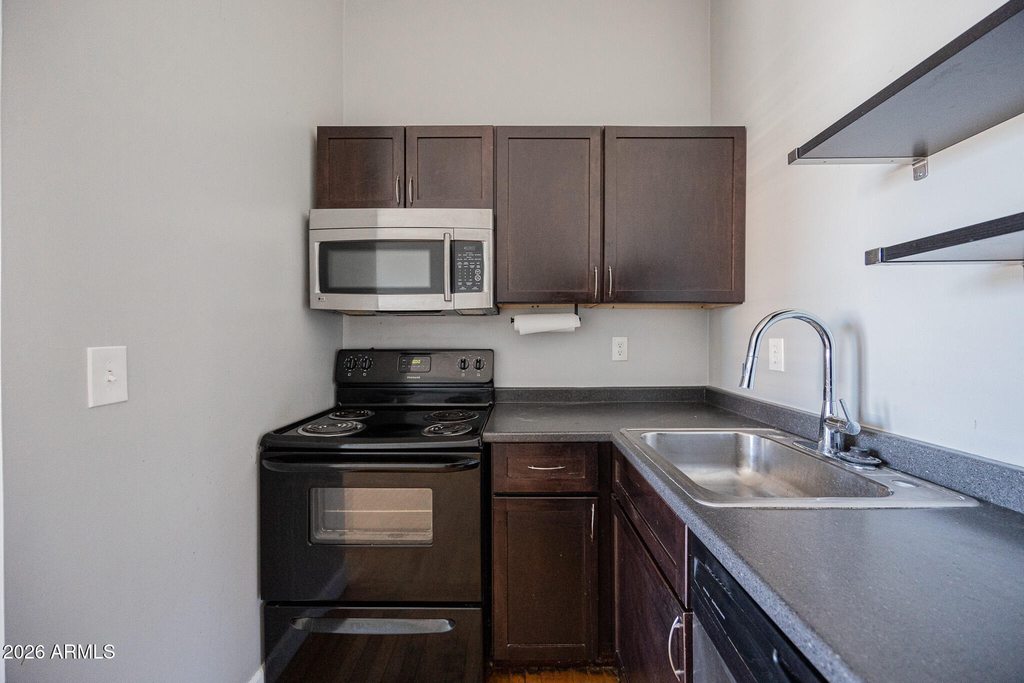 39 W Main Street - Photo 7