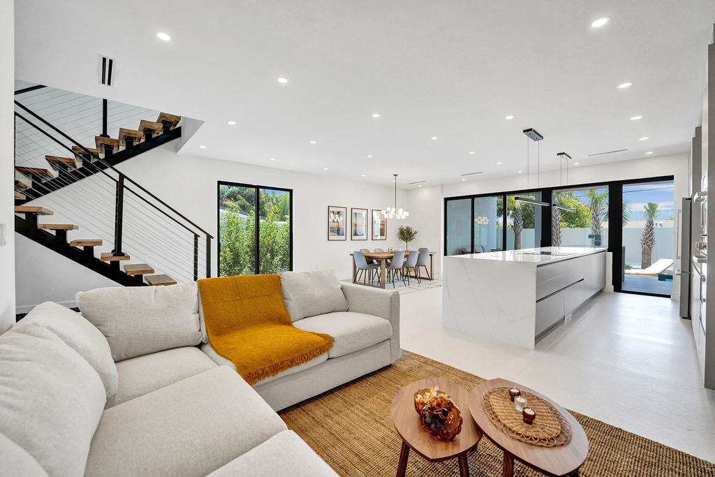 1525 Ne 15th Avenue - Photo 7