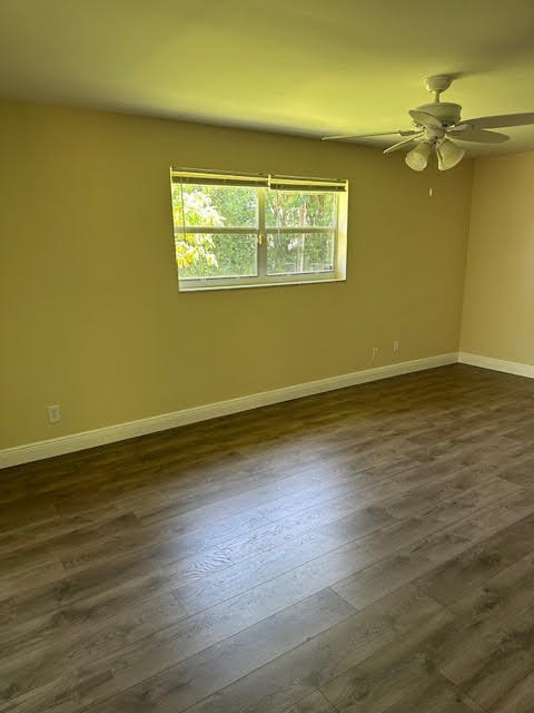 4570 Barrett Street - Photo 6