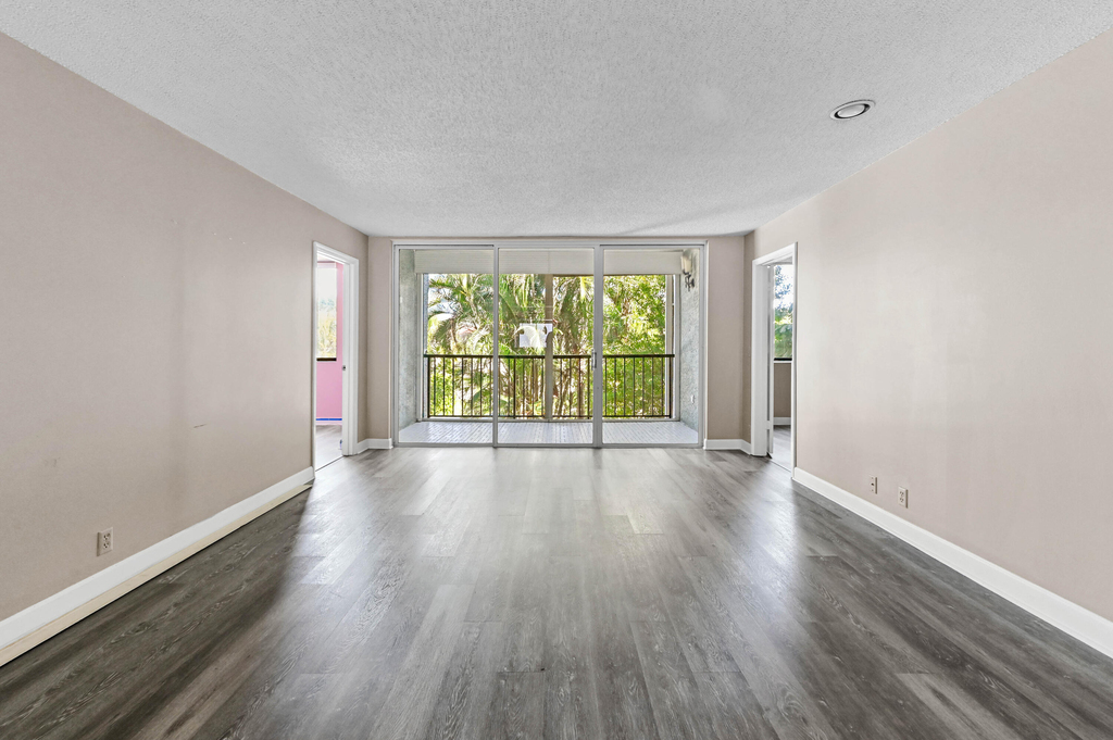 4080 Tivoli Court - Photo 6