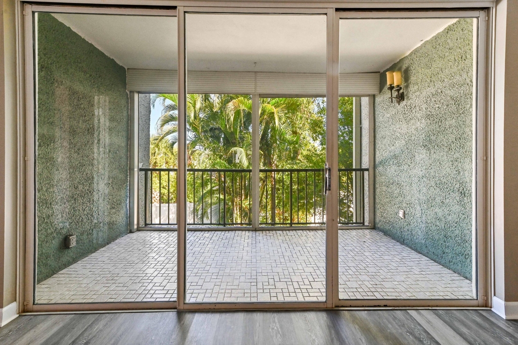 4080 Tivoli Court - Photo 10