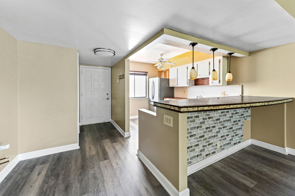 4080 Tivoli Court - Photo 4