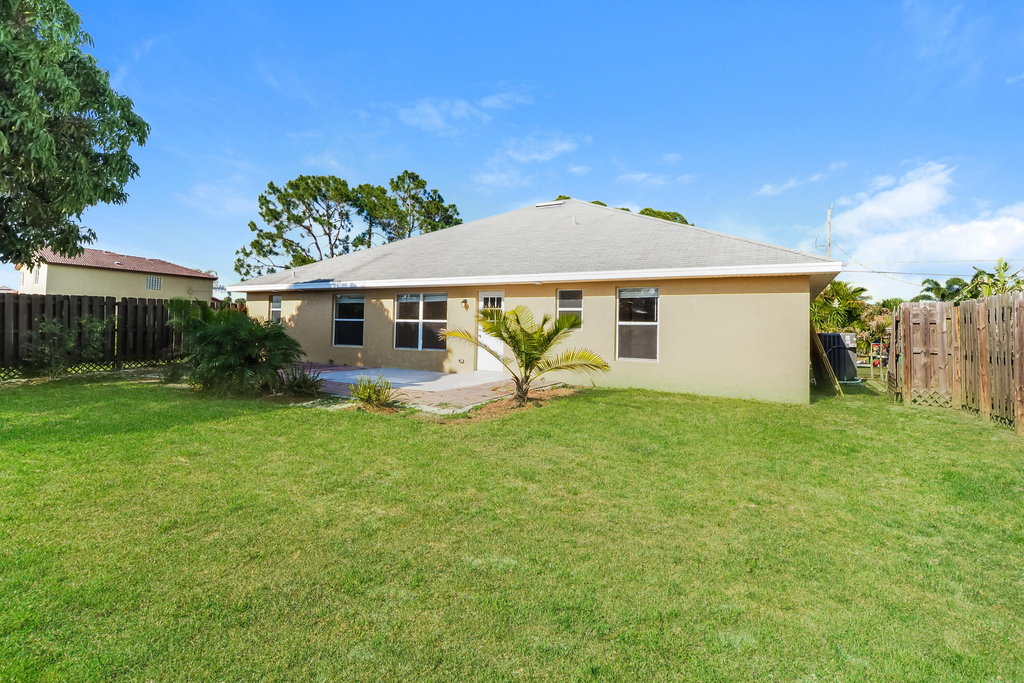 3668 Sw Ballweg Street - Photo 14