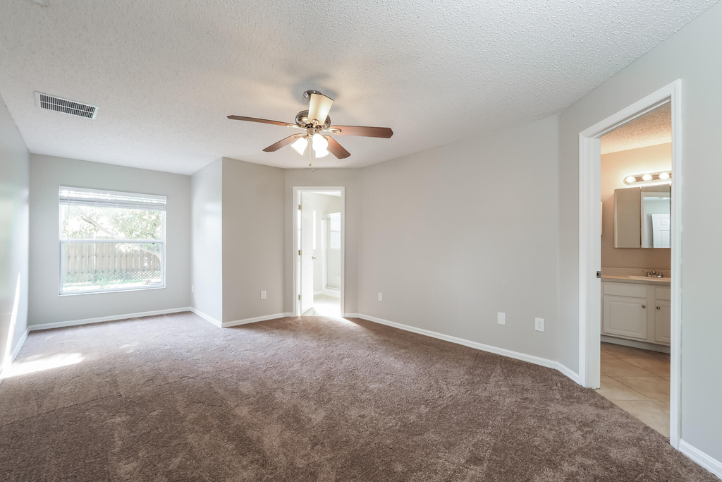 3668 Sw Ballweg Street - Photo 12