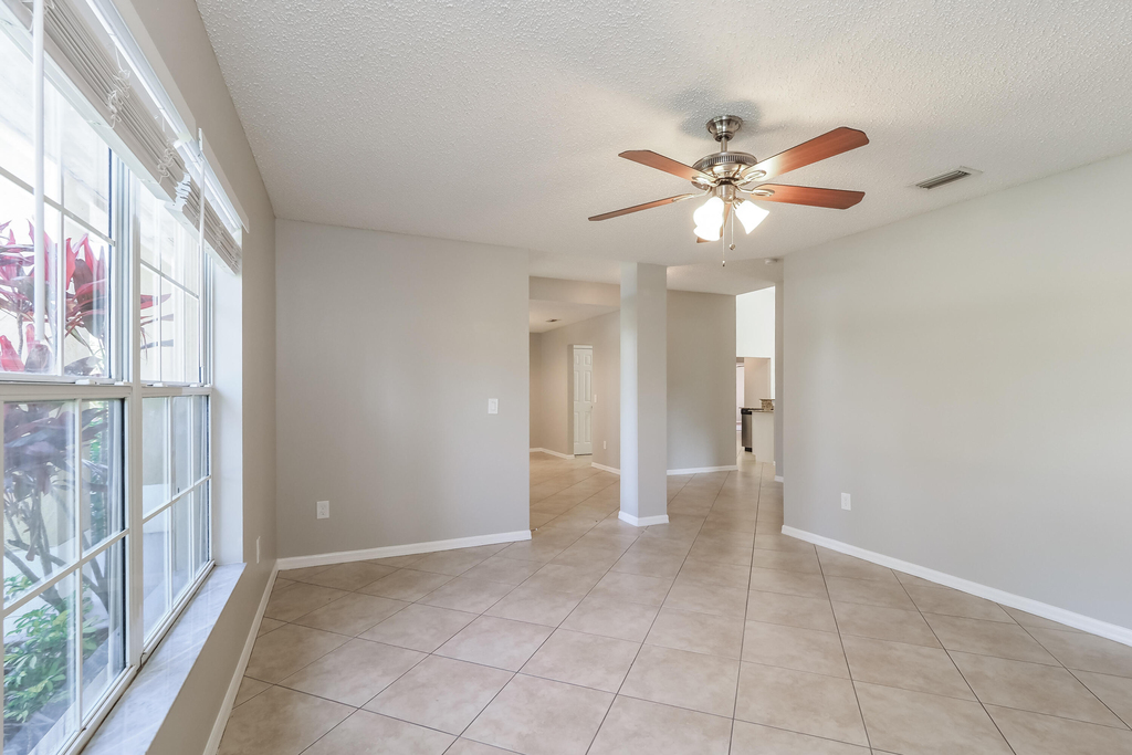 3668 Sw Ballweg Street - Photo 3