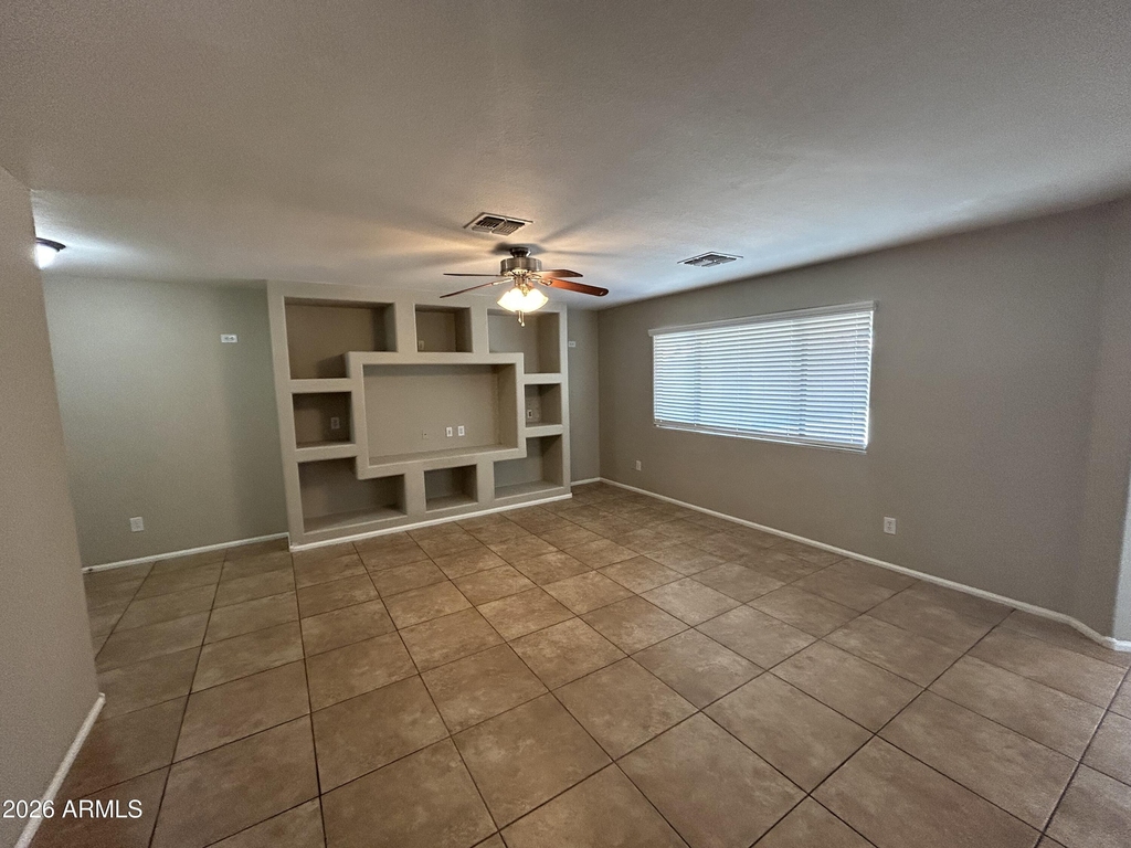 447 W Corriente Court - Photo 1