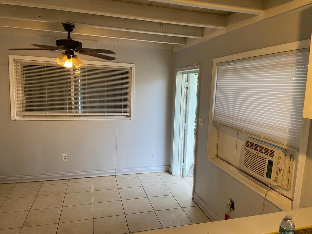 132 W 35th Street - Photo 1