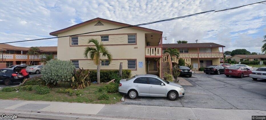 1200 W Blue Heron Boulevard - Photo 16