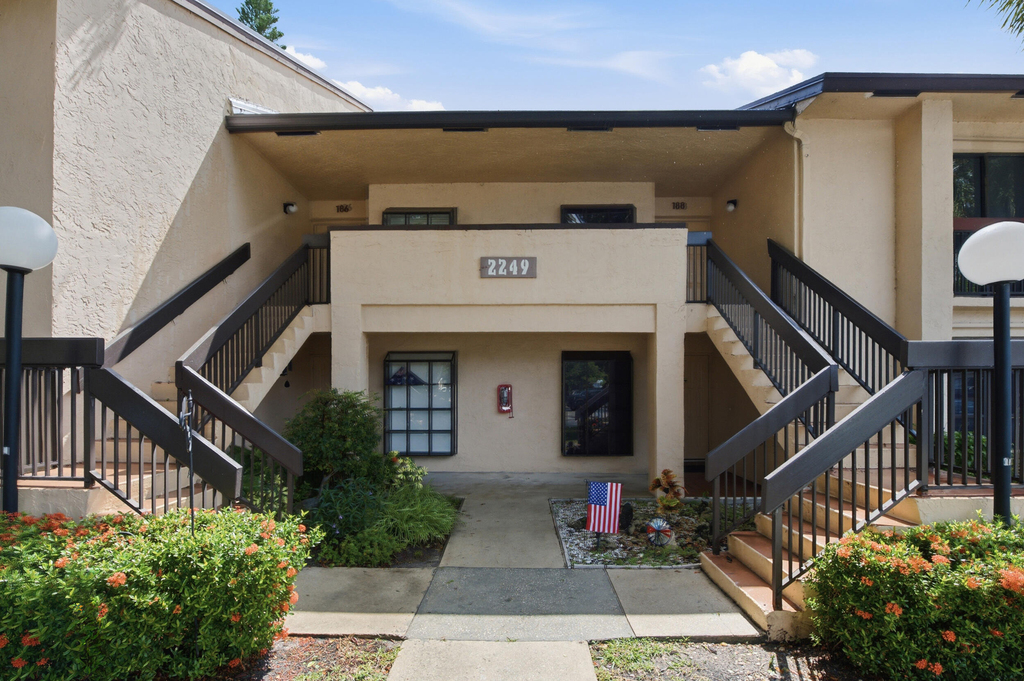 2249 Sw 15th Street - Photo 0